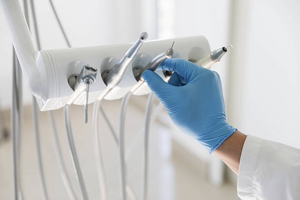 Professional Tooth Extraction technician working in Marissa, IL